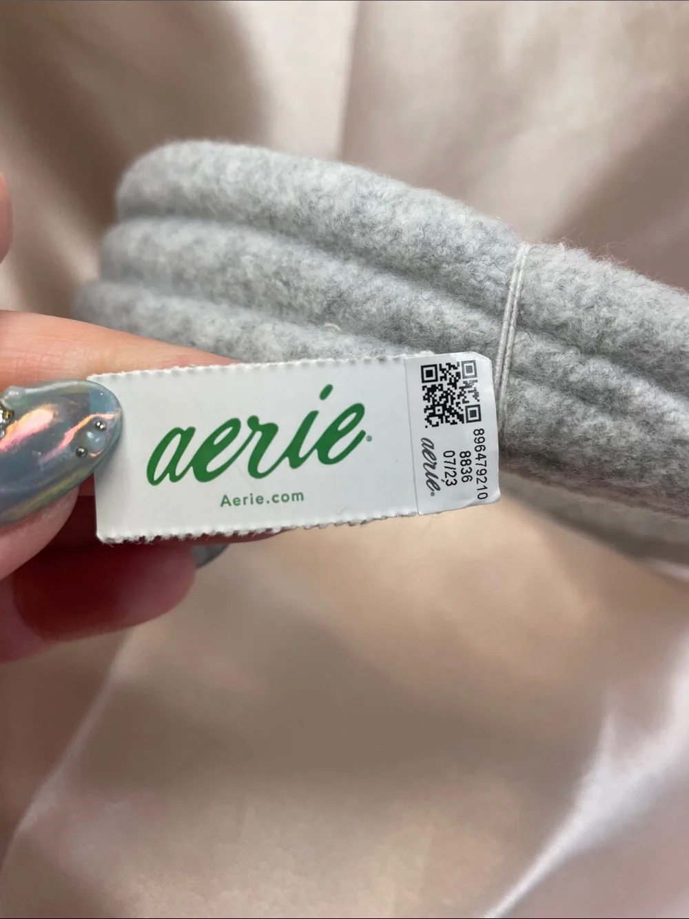 AERIE Padded Light Gray Knot Headband - NWT